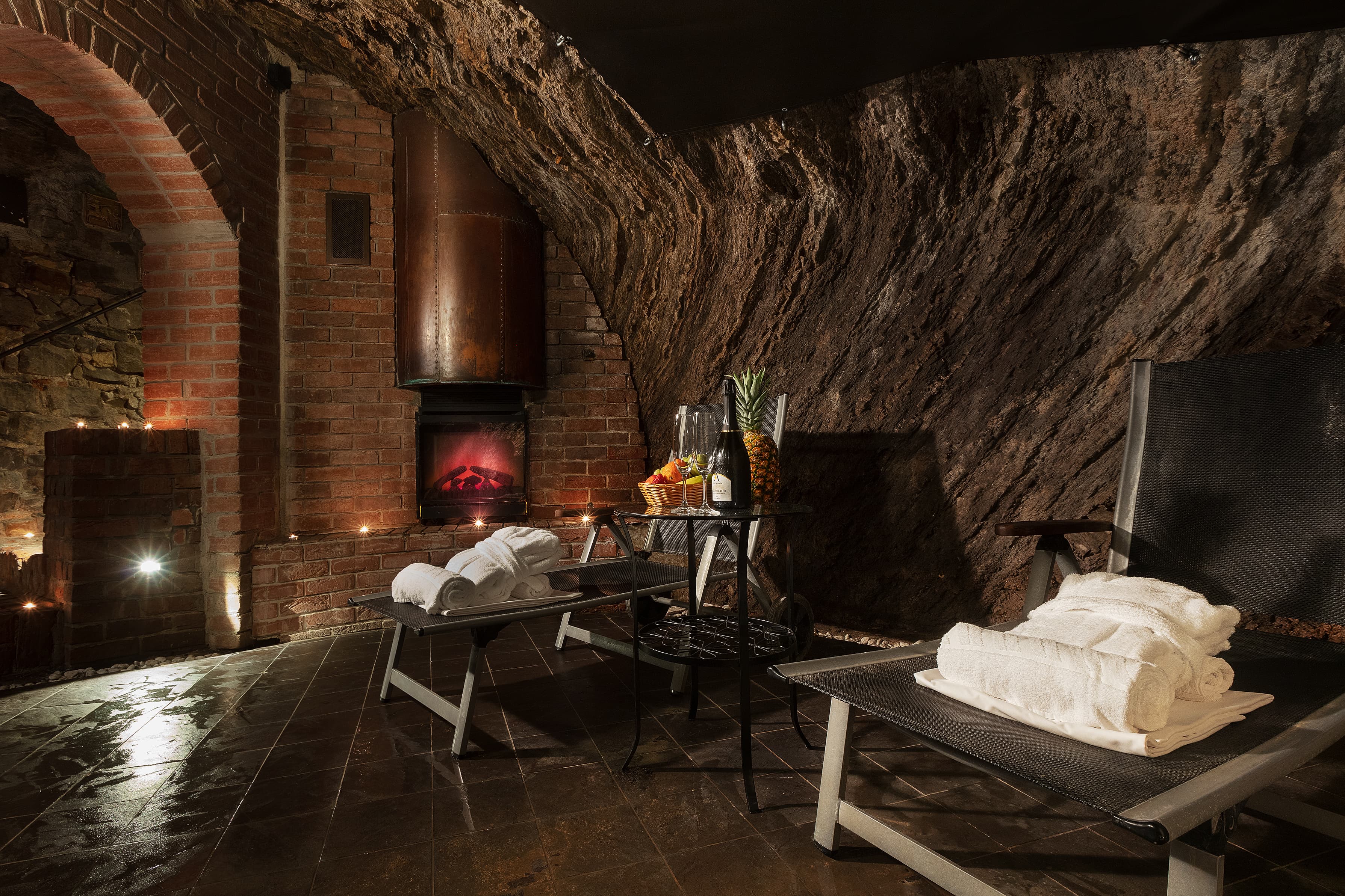 Unikátní jeskynní pára